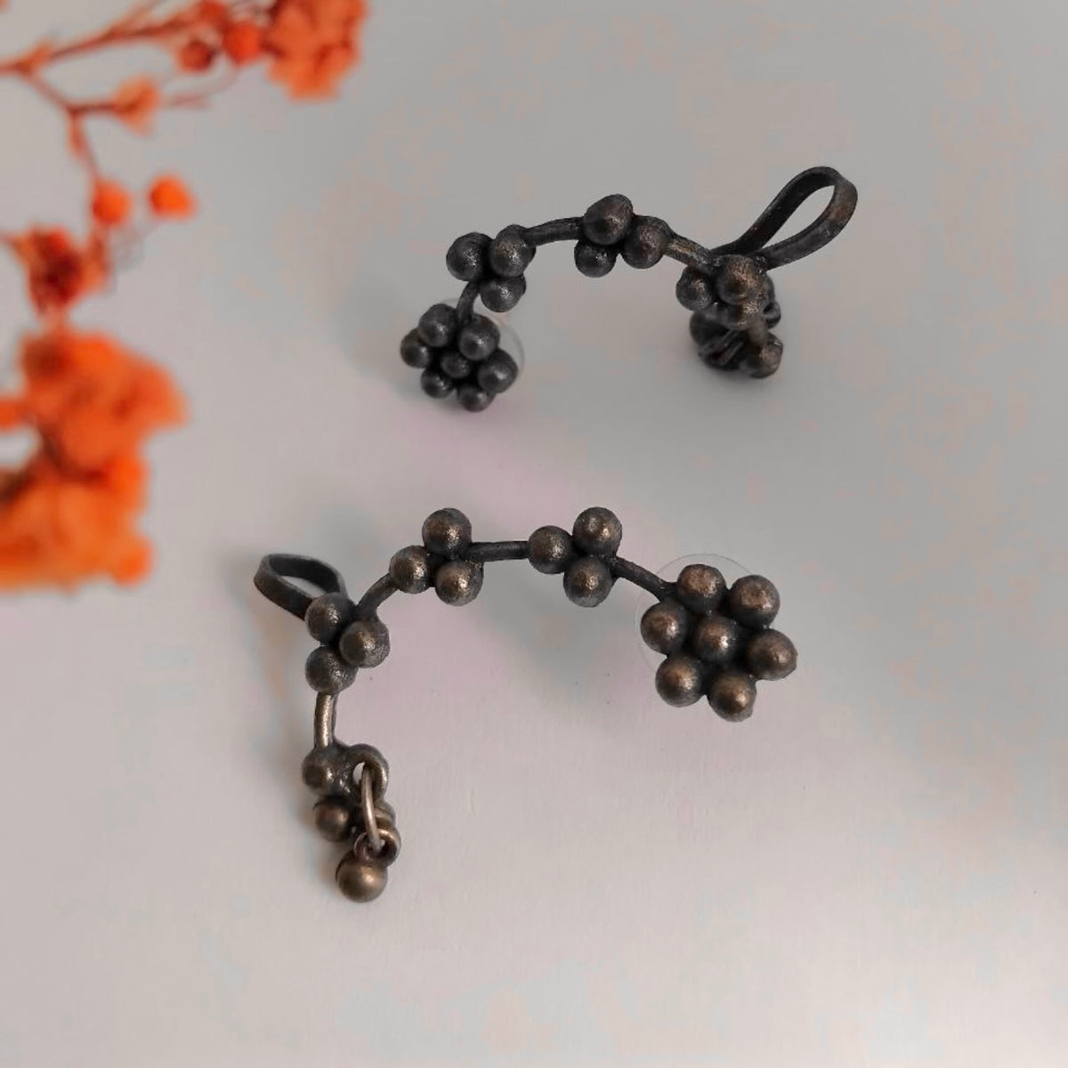 NITHIRA BLACK POLISH RAW AND RUSTIC EAR CUFF/EARRINGS EA05