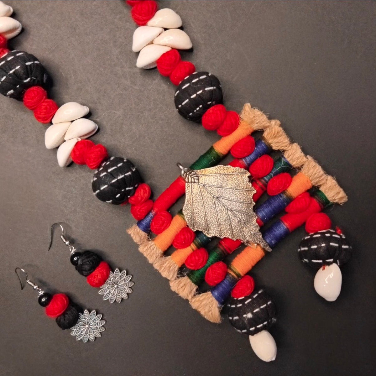 VINOLA FABRIC AND BEADS HANDMADE AND HANDSTICHED MALA/ NECKPIECE ML93