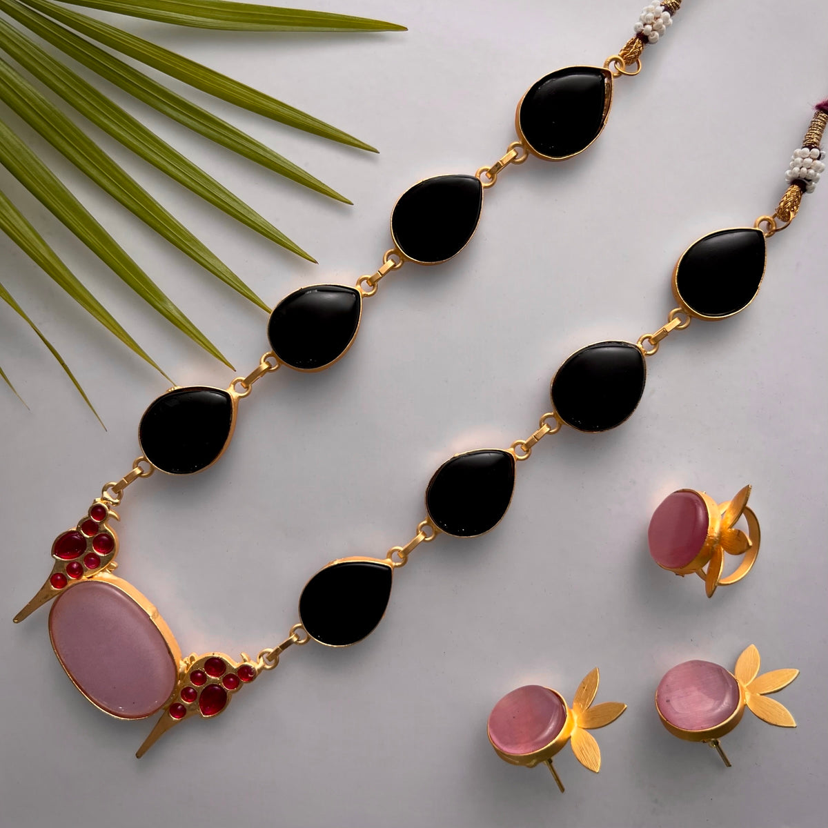 ROXANIA SET RING EARRING AND NECKLACE HANDMADE GOLD TONED PREMIUM NECKLACE/NECKPIECE EARRING SET NL30