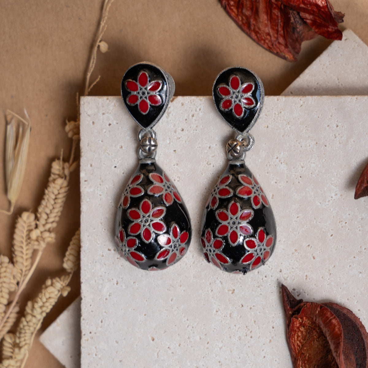 SWATHIKA FLORA DANGLER/ EARRINGS ER833