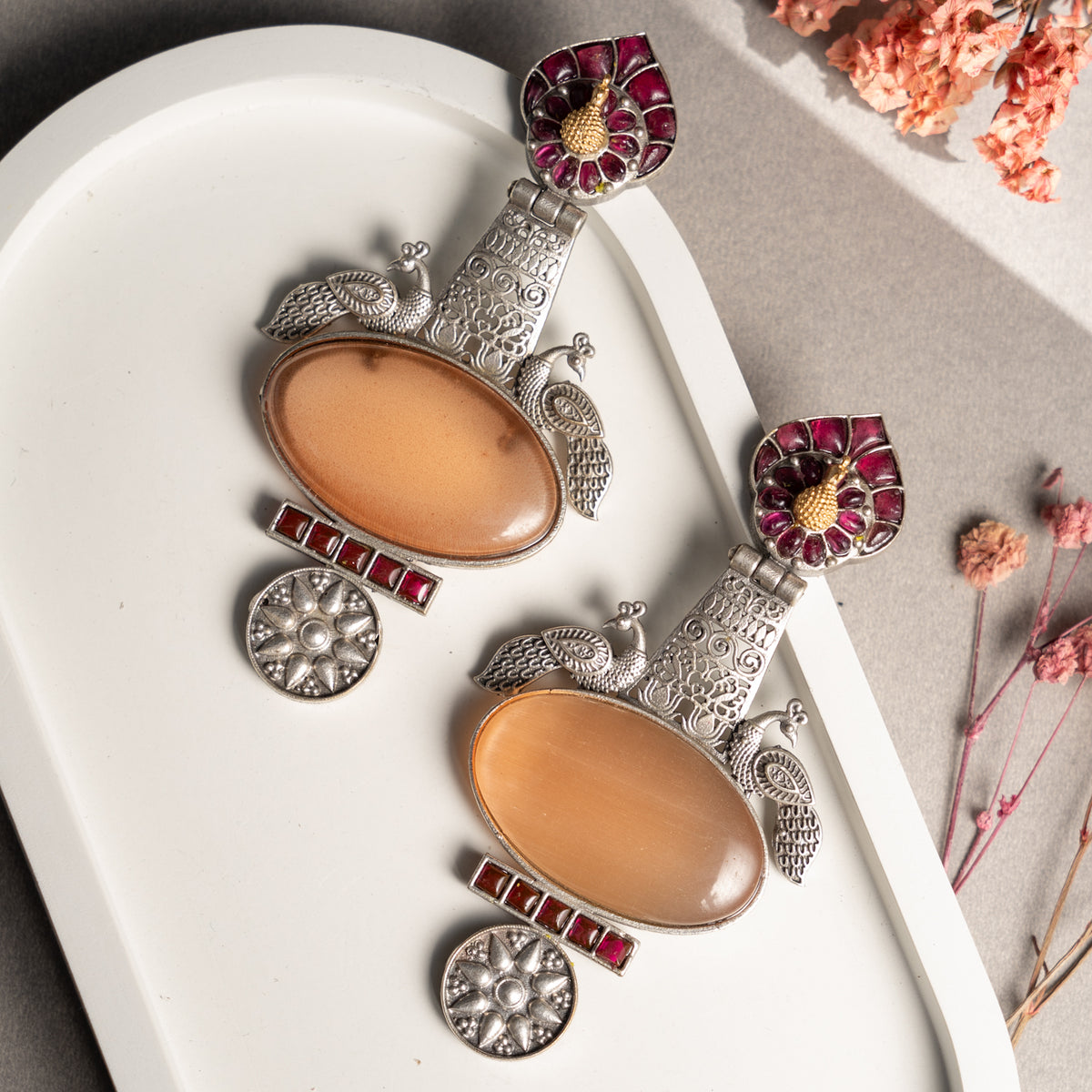 ANIKA FAUX SILVER RAW AND RUSTIC MONALISA HANDMADE EARRINGS ER724