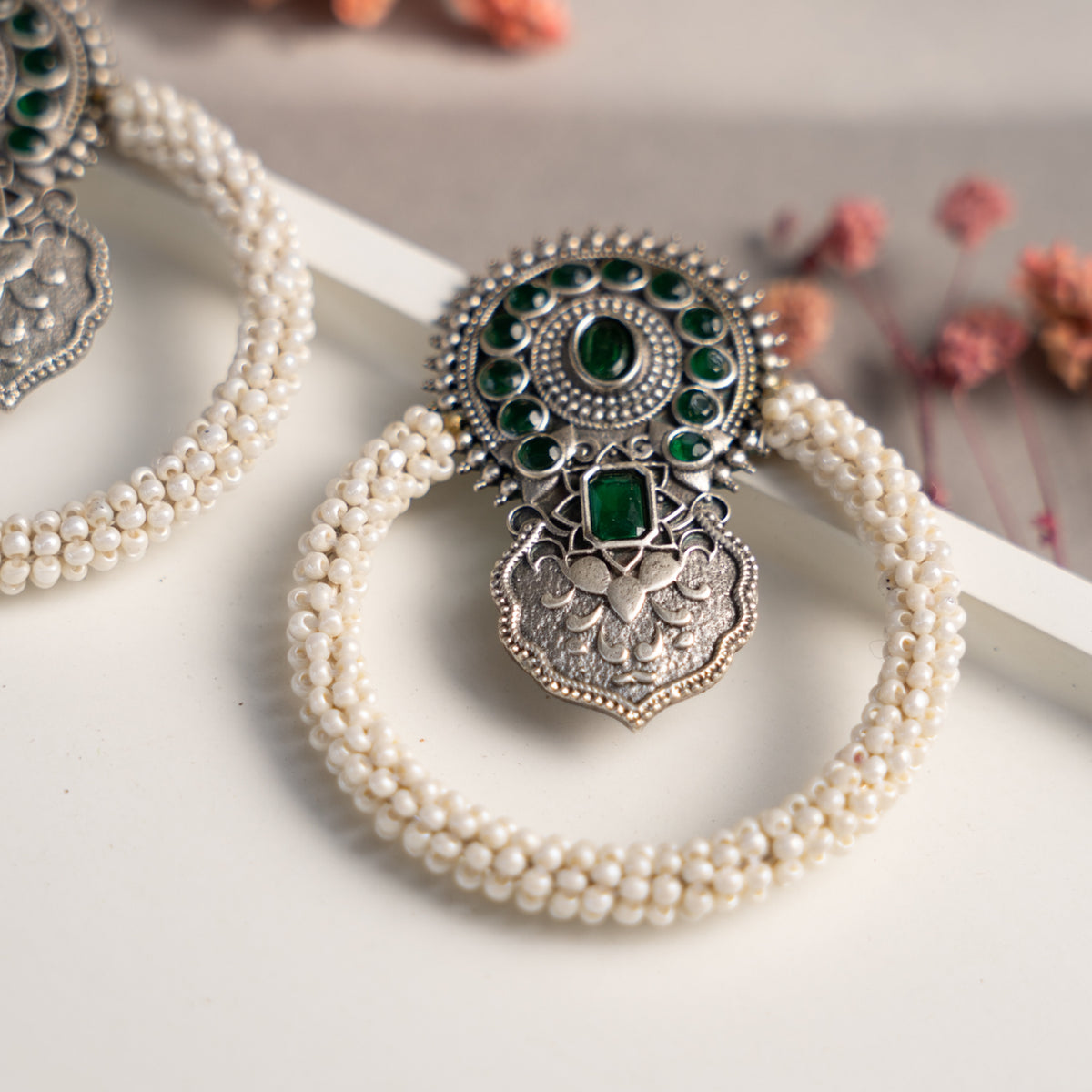 AARNA FAUX SILVER BIJOUX PREMIUM HANDMADE EARRINGS/JUMBO STUDS ER725