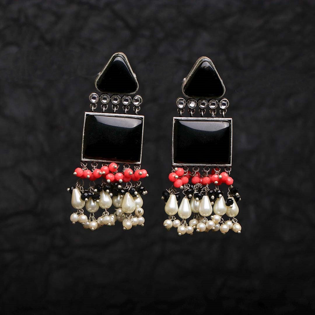 GEO TRIC TRIANGLE SEMI HANDMADE 0XIDIZED EARRINGS ER138