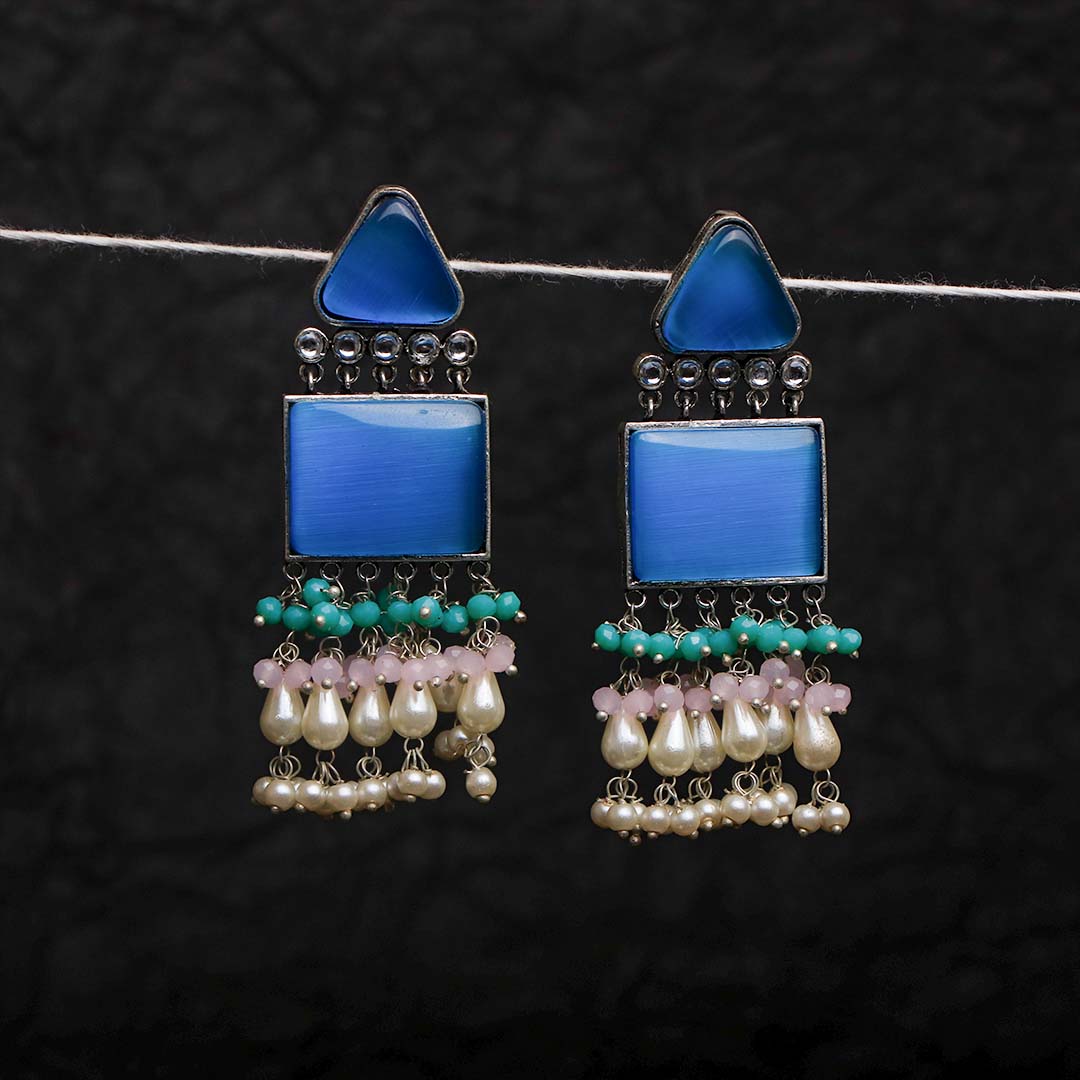 GEO TRIC TRIANGLE SEMI HANDMADE 0XIDIZED EARRINGS ER138