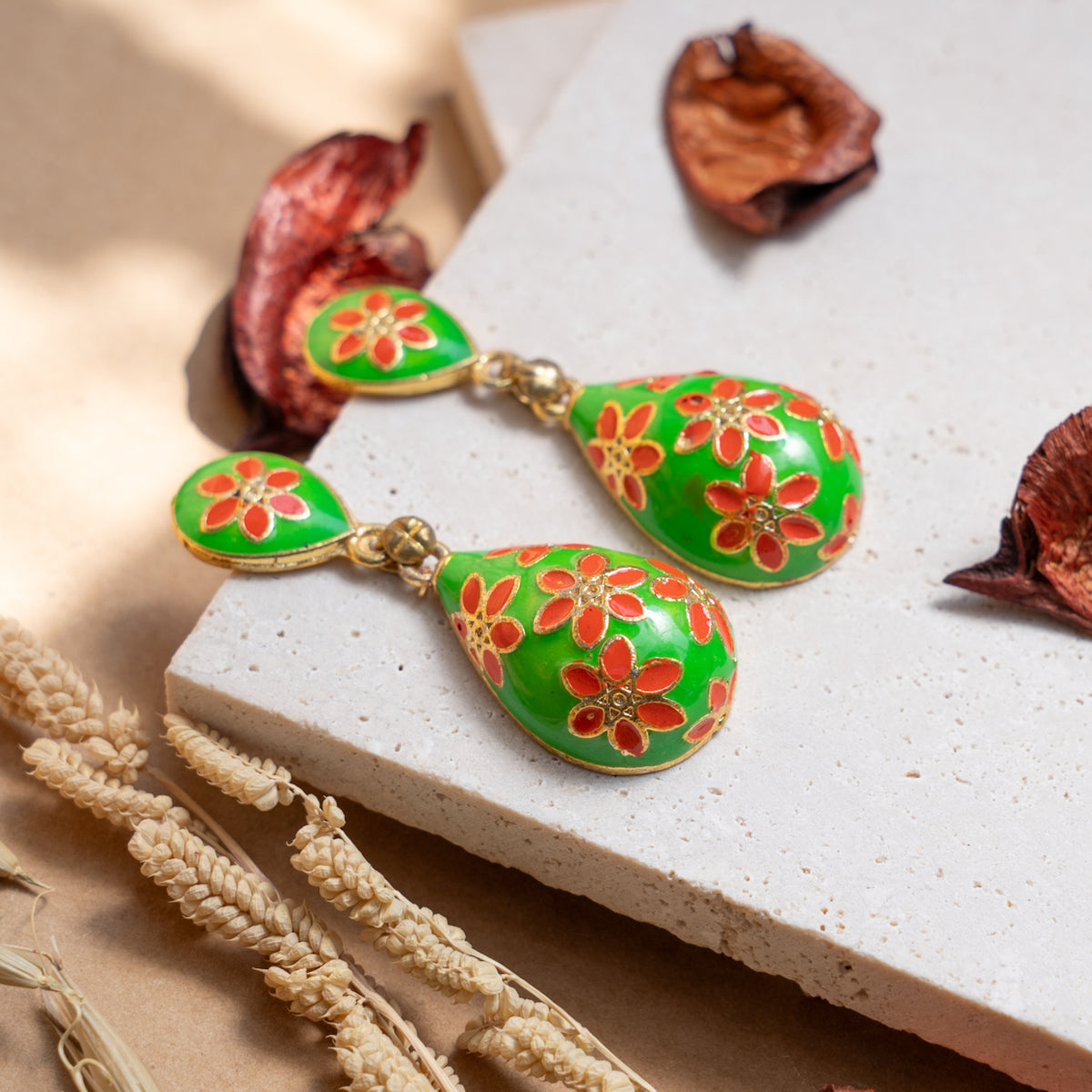 SWATHIKA FLORA DANGLER/ EARRINGS ER833