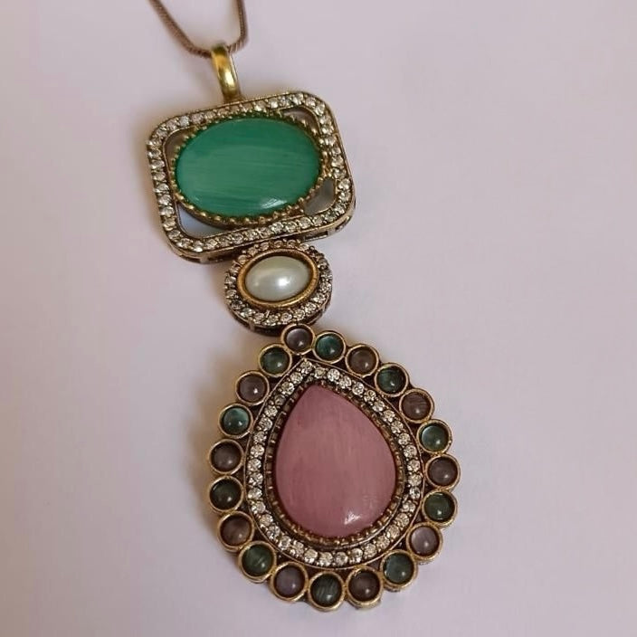 KENISHA SEMI HANDMADE MONALISA STONES NECKPIECE/NECKLACE EARRINGS NL327