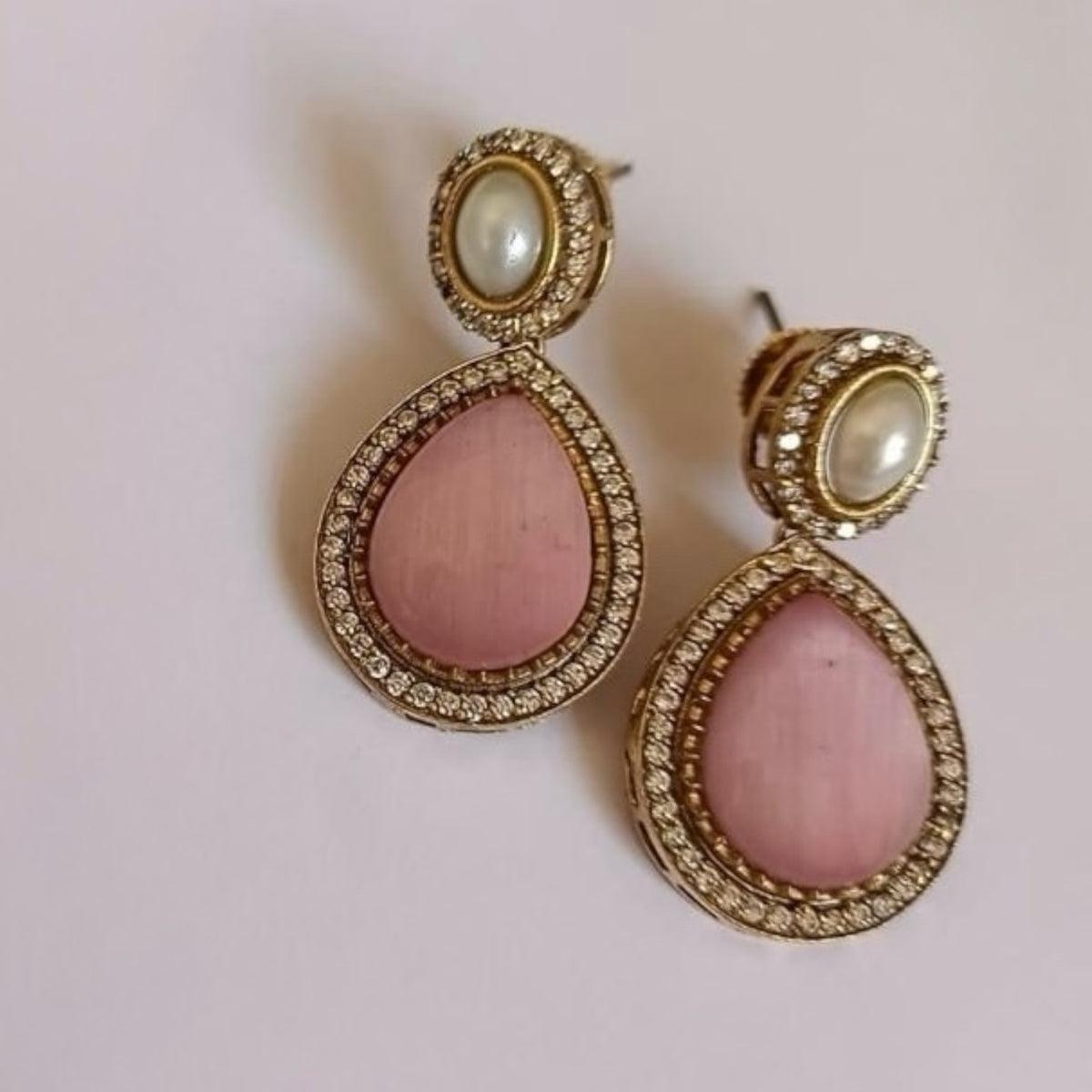 KENISHA SEMI HANDMADE MONALISA STONES NECKPIECE/NECKLACE EARRINGS NL327