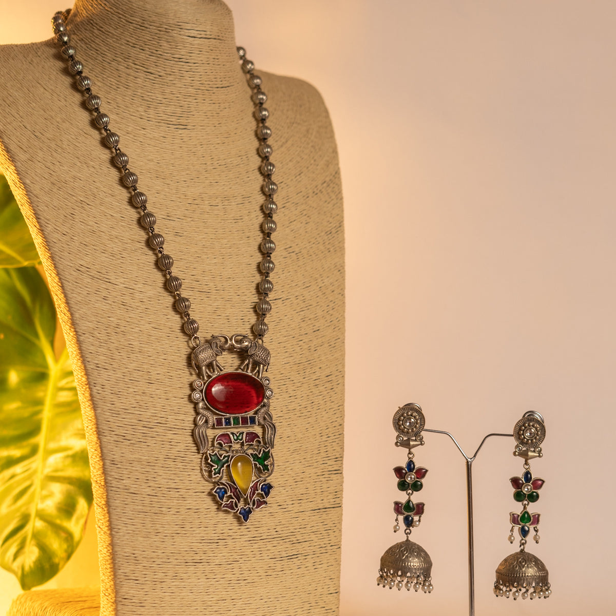 GRACE FAUX SILVER ANTIQUE HANDMADE MALA WITH EARRINGS ML193