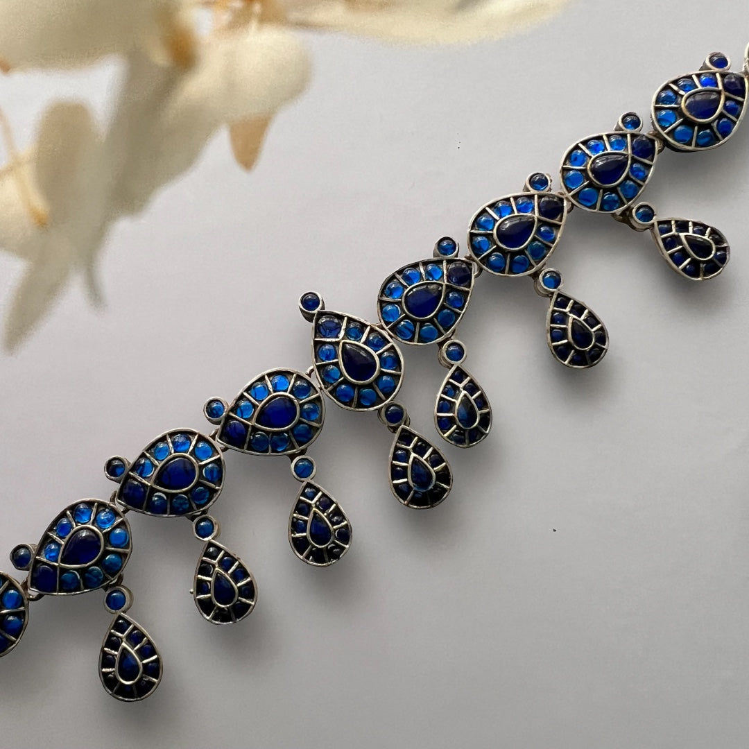 VISHIKA FAUX SILVER PREMIUM SEMI HANDMADE NECKLACE WITH EARRINGS NL130