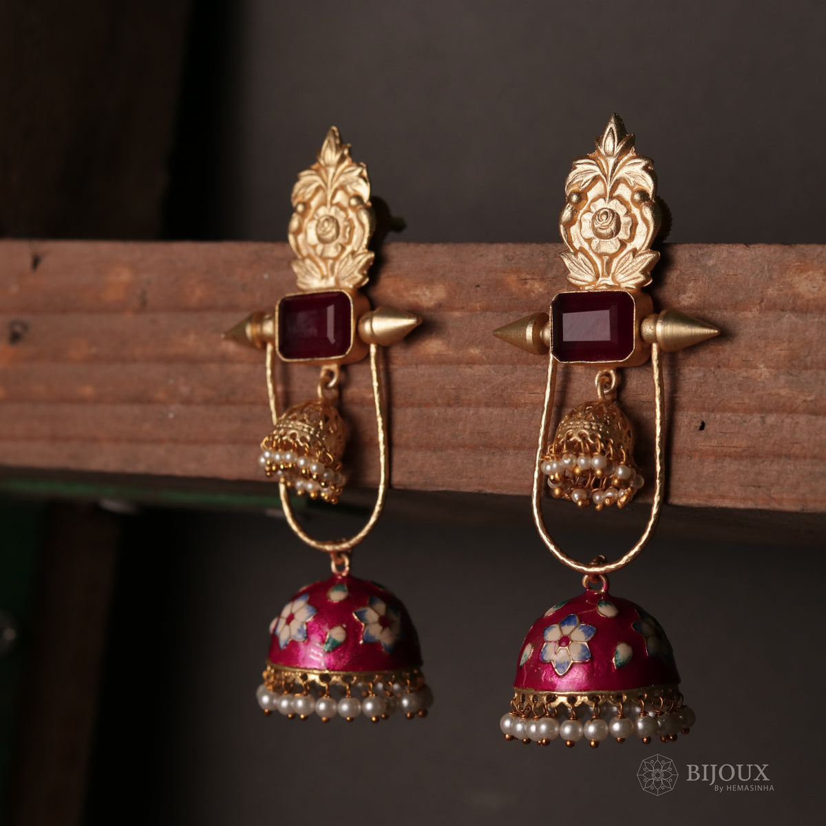 VINTAGE SPARKLE DOUBLE LAYERED HANDMADE AND HAND HAMMERED JHUMKA ER79