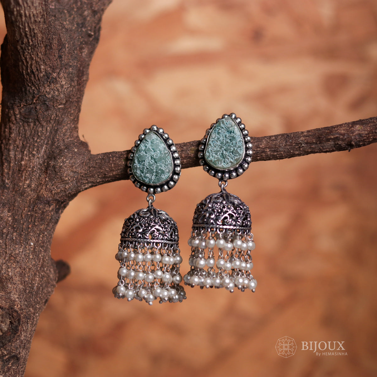 SPLENDOR DRUZY AND AGATE STONE SEMI-HANDMADE OXIDIZED JHUMKA ER54