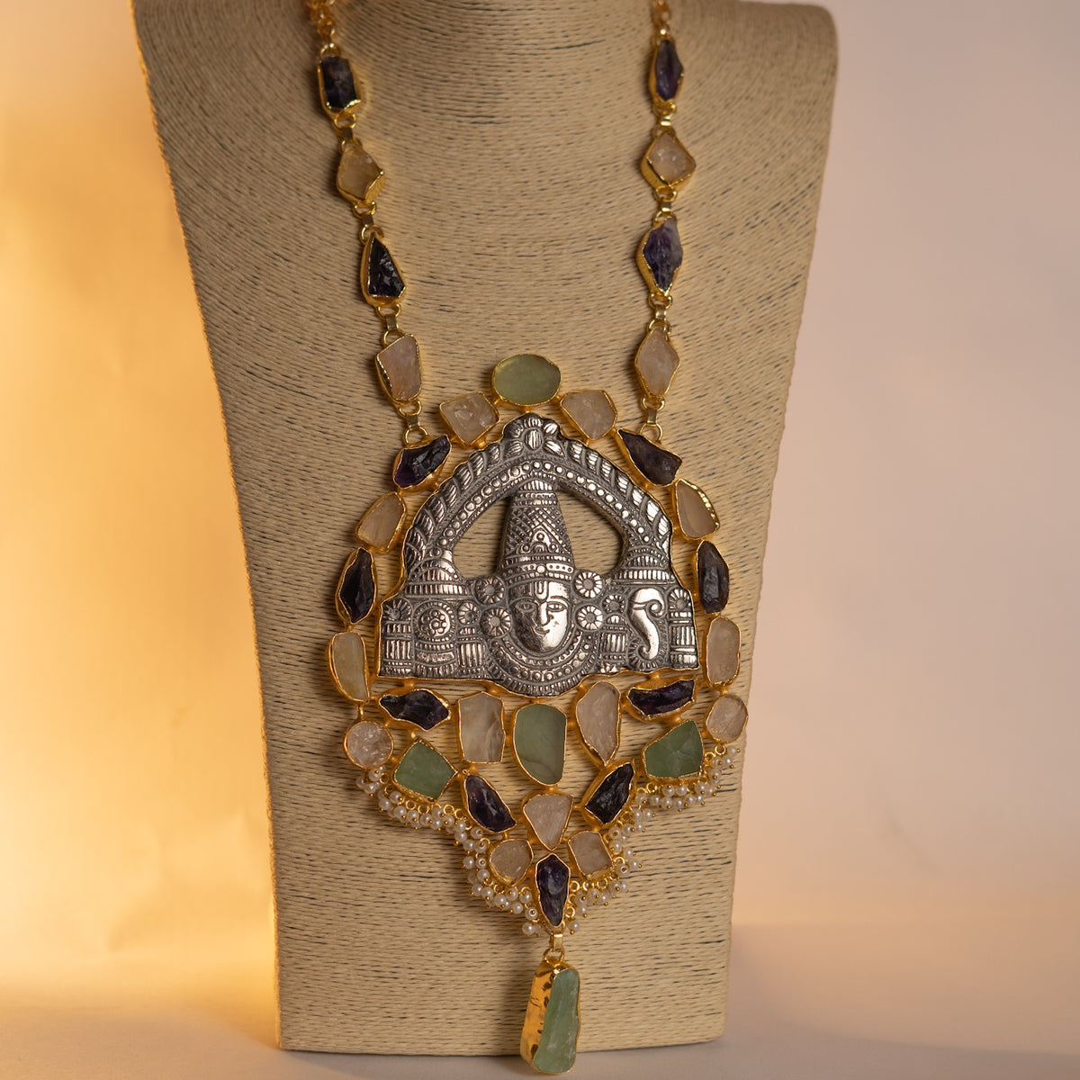 VENKAT BIJOUX, HANDCRAFTED TURQUOISE, MOP SHELL, AND RAW SATONE MALA WITH EARRINGS ML168