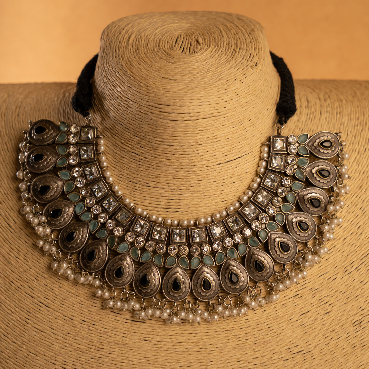 SNEHATHI FAUX SILVER BIJOUX PREMIUM AND EXCLUSIVE  SEMI HANDMADE NECKLACE WITH EARRINGS NL227
