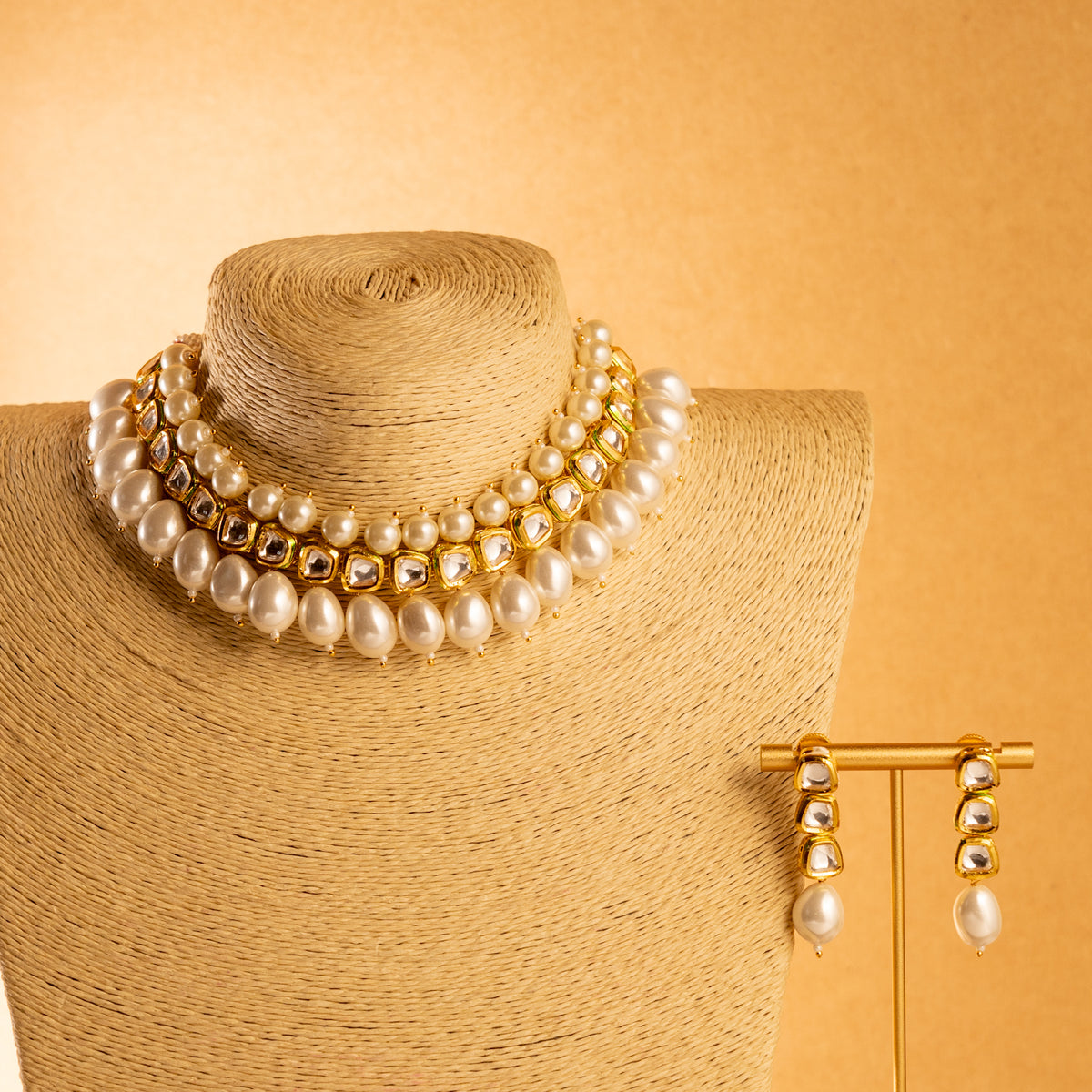 SAMANTH KUNDAN PEARL HANDMADE NECKPIECE NECKLACE NL38