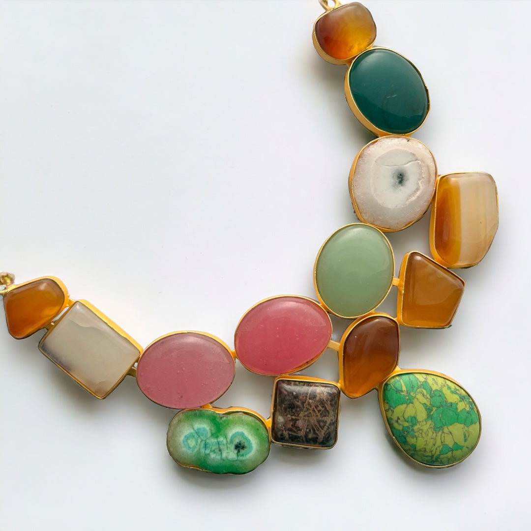 EMINEY POLISHED  MIXED STONE STATEMENT RAW AND ANTIQUE FINISH NECKLACE NL05