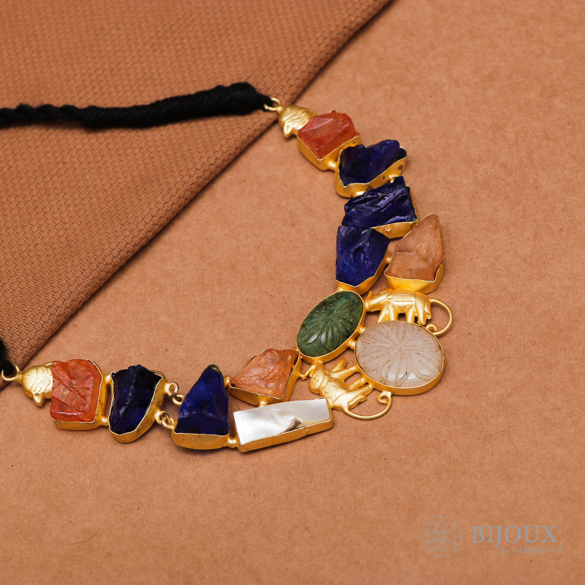 RICA RAW STONE HANDMADE GOLD TONED RUSTIC FINISH NECKLACE NL91