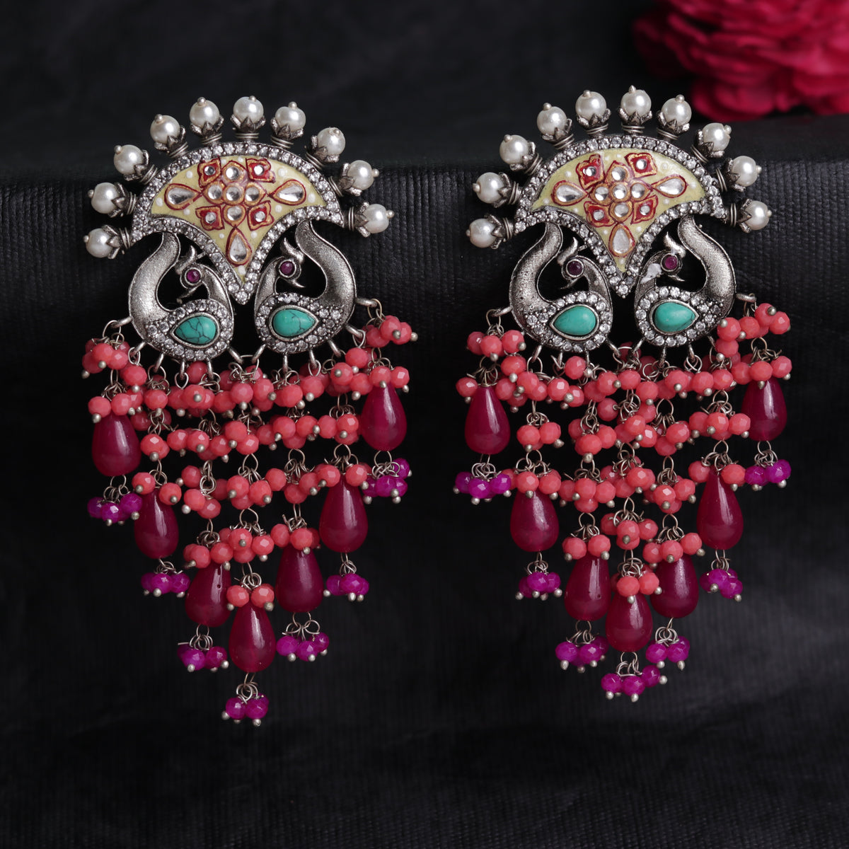 HANDMADE TWILIGHT SEMI HANDMADE HANDPAINTED MONALISA AND BEADED EARRING ER40