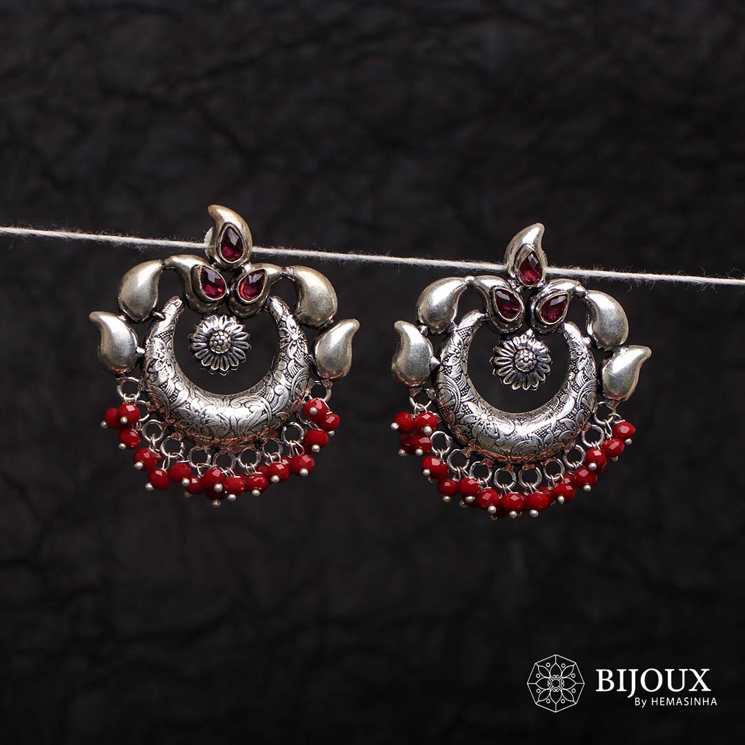 SERENITY  CARVED CIRCLETS SEMI HANDMADE BEADED OXIDIZED EARRING ER131