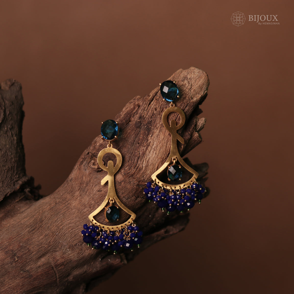 TWINKLING DANGLER DROPS LIGHTWEIGHT HANDMADE  AND HAND HAMMERED EARRINGS  ER72