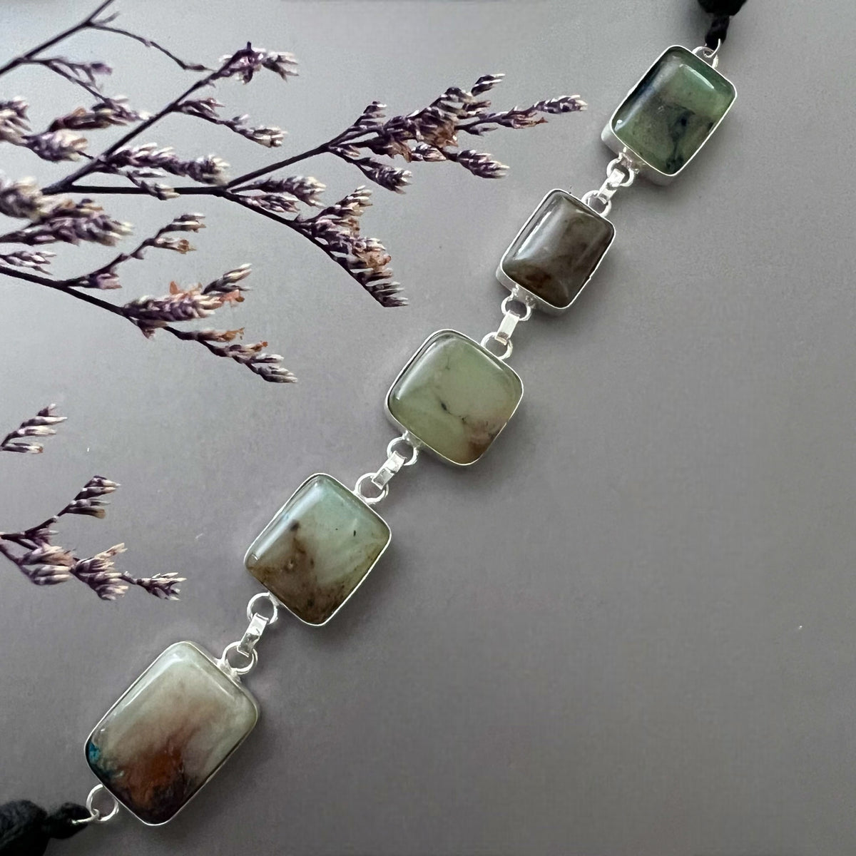 RICHARA BIJOUX PREMIUM AND EXCLUSIVE NATURAL STONE HANDMADE CHOKER CH382