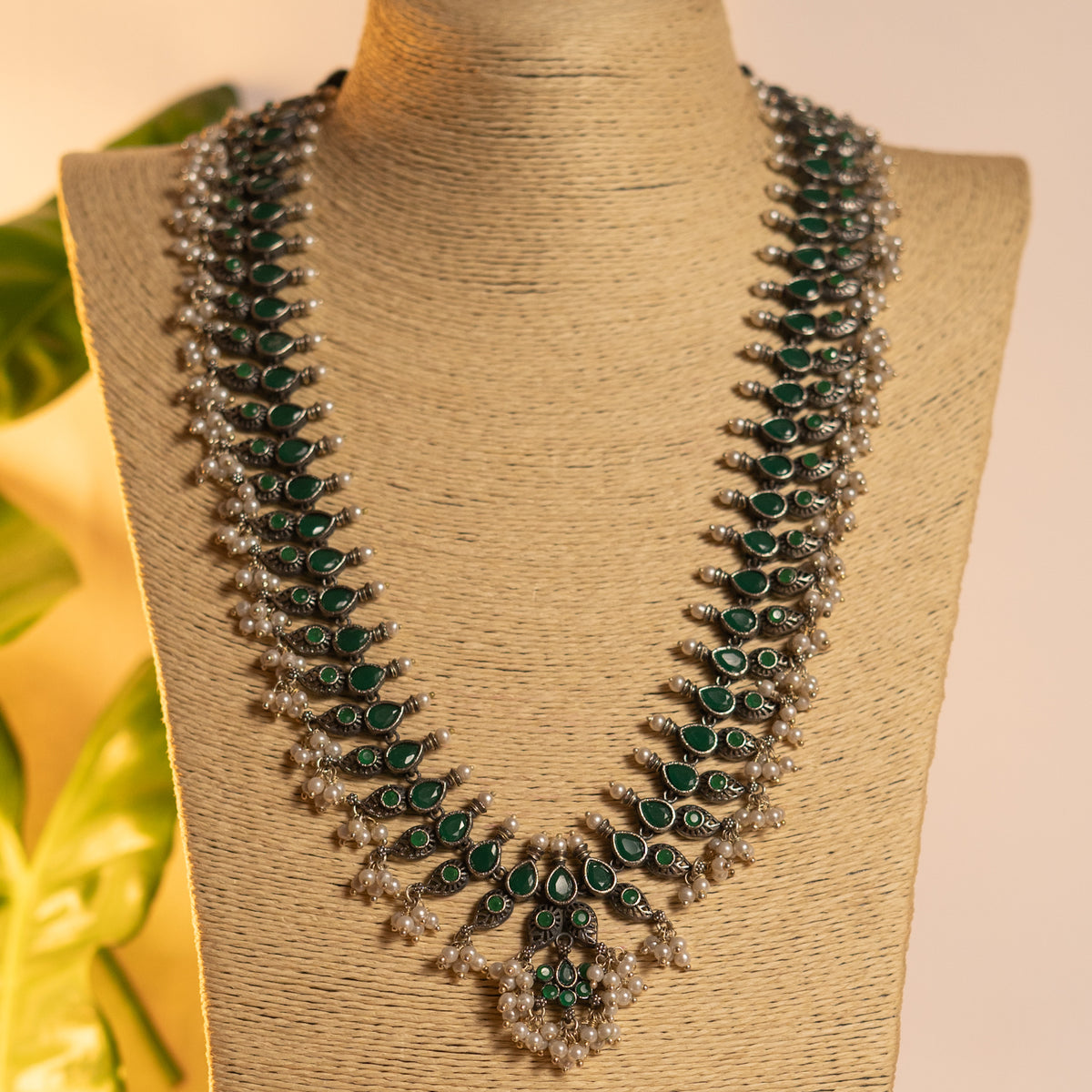 NIRA SILVER LOOK ALIKE CLASSIC ANTIQUE MALA WITH EARRINGS ML18