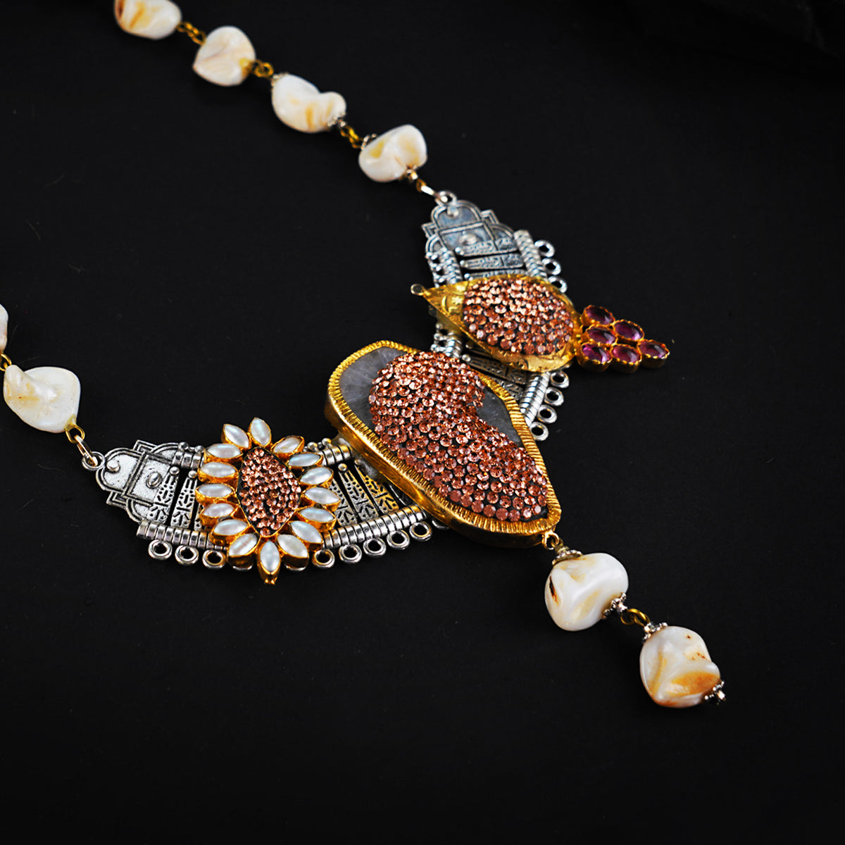 SHELL BEAUTY BIJOUX EXCLUSIVE HANDMADE RAW STONE DUAL TONED NECKLACE NL247