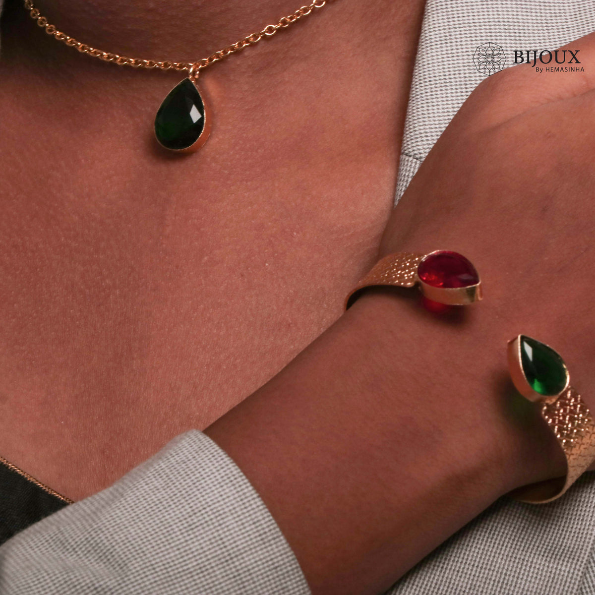 RUBY GOLD TONED HANDMADE HAND HAMMERED NECKLAC EARRINGS AND KADA OF18