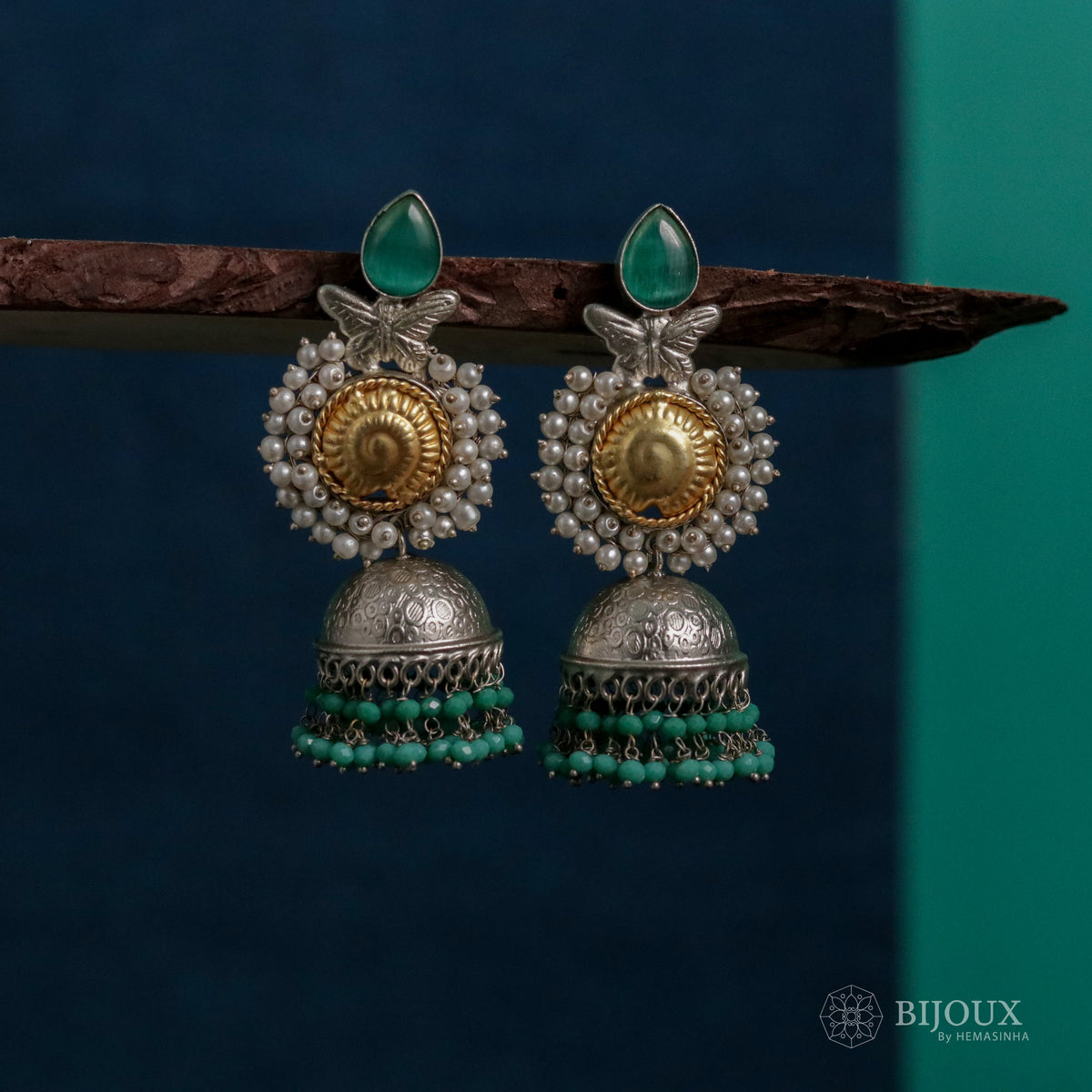ARRIKA SILVER LOOK ALIKE HANDMADE DUALTONE JHUMKA ER105