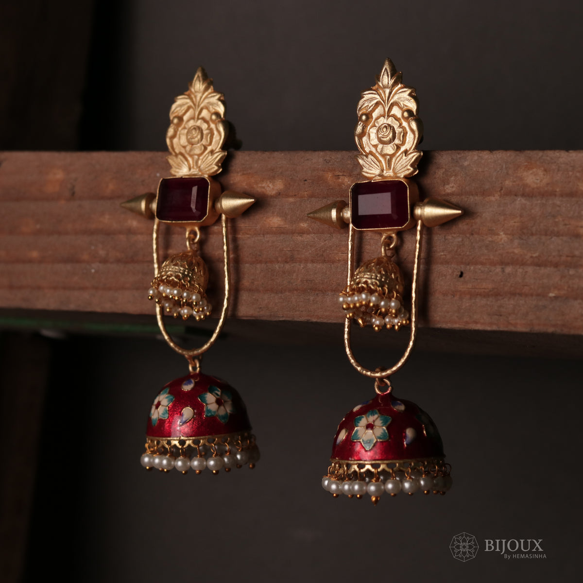 VINTAGE SPARKLE DOUBLE LAYERED HANDMADE AND HAND HAMMERED JHUMKA ER79