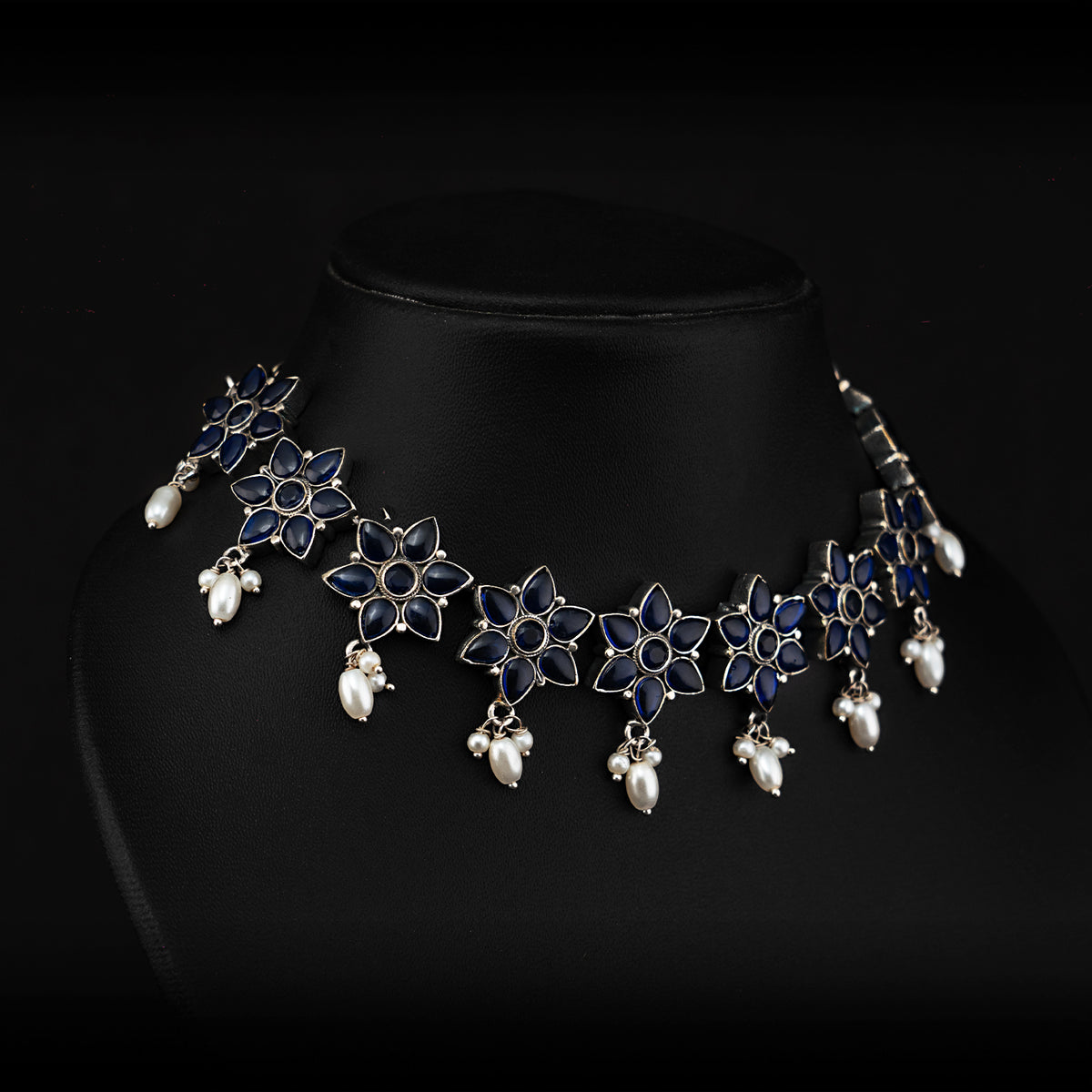 LYCARA FAUX SILVER PREMIUM SEMI HANDMADE NECKLACE WITH EARRINGS NL131