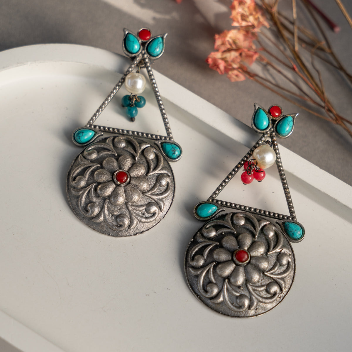 NIAMH FAUX SILVER ANTIQUE SEMI HANDMADE EARRINGS ER785