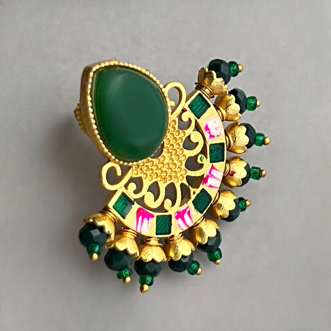 BLOSSOMBEAN SEMI HANDMADE MONOLISA GOLD-TONED EARRING-ER153