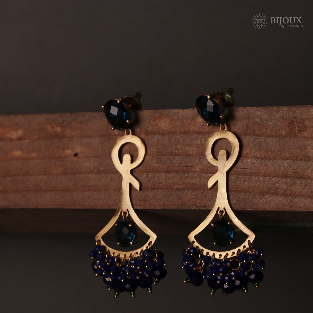 TWINKLING DANGLER DROPS LIGHTWEIGHT HANDMADE  AND HAND HAMMERED EARRINGS  ER72