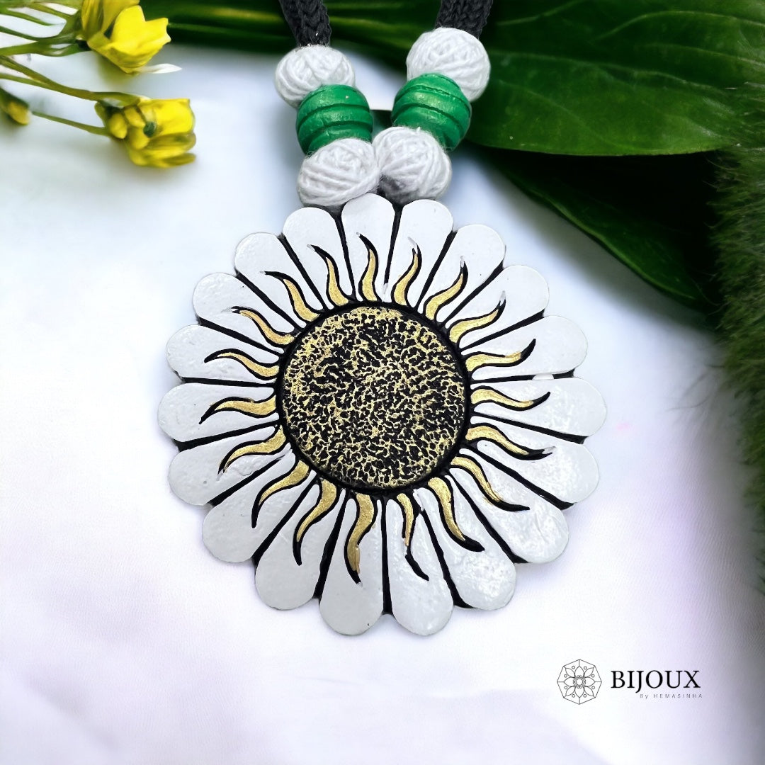 FLEUR ROUGE ET BLANC TERRACOTTA NECKLACE WITH EARRINGS TR21