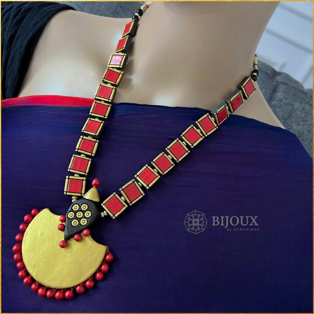 SQUARE TILE TERRACOTTA NECKLACE WITH EARRING TR31