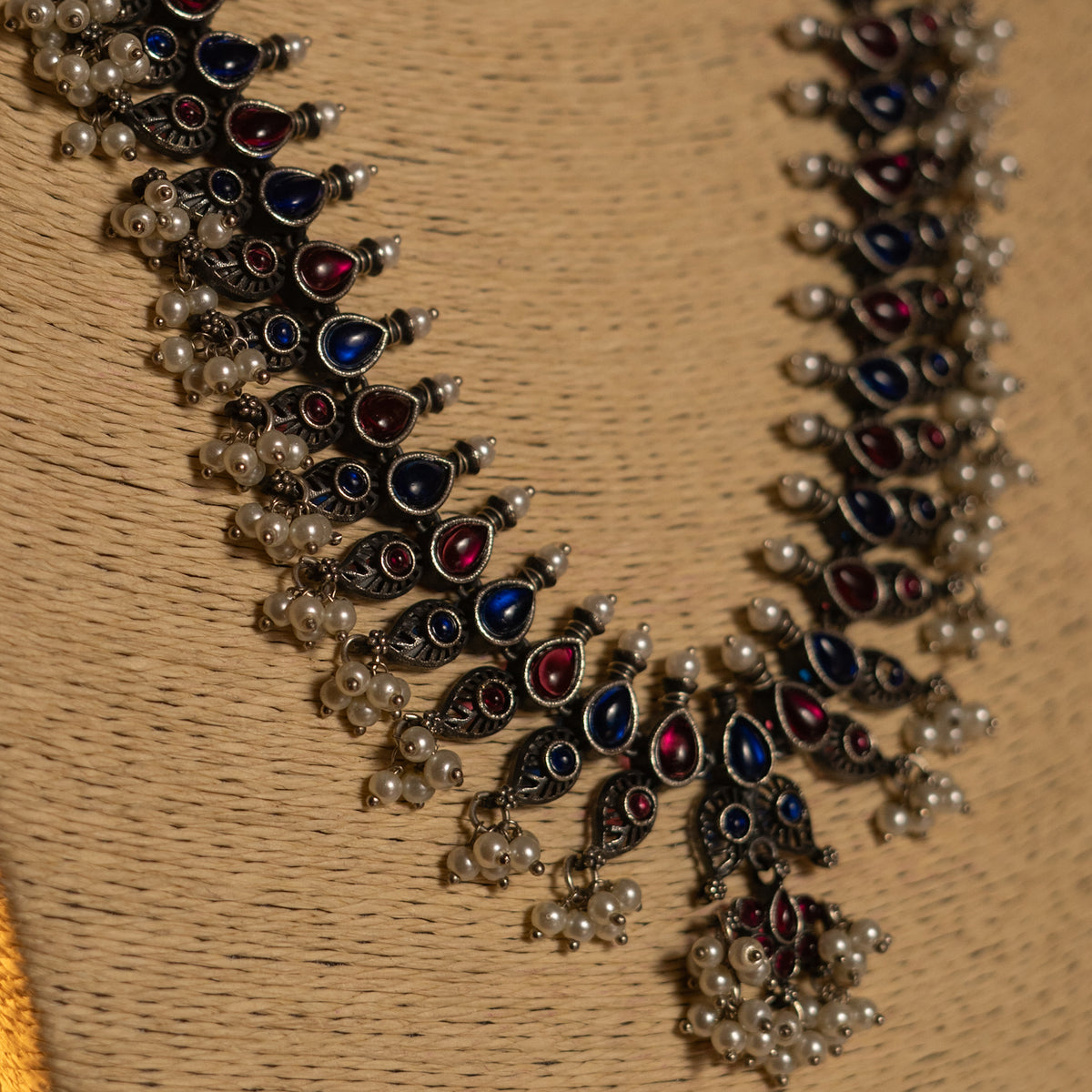 THIRA SILVER LOOK ALIKE CLASSIC ANTIQUE MALA WITH EARRINGS ML45