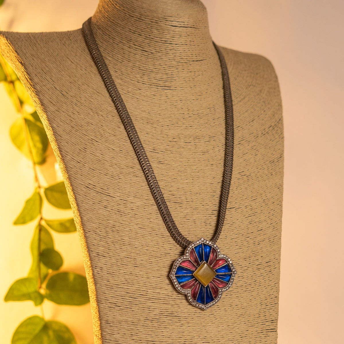 COCO BELLA HANDMADE RAW AND RUSTIC SILVER LOOK ALIKE ANTIQUE MALA WITH EARRINGS ML187