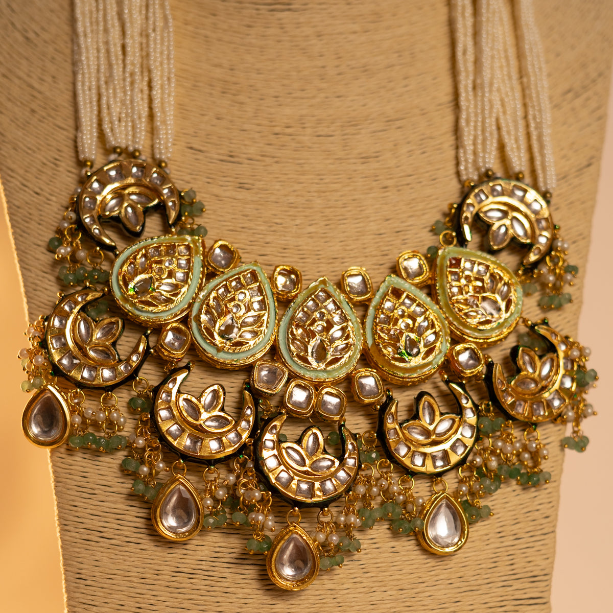 SHIKA KUNDAN PEARL BEADED HANDMADE HEAVY MALA WITH EARRING ML20