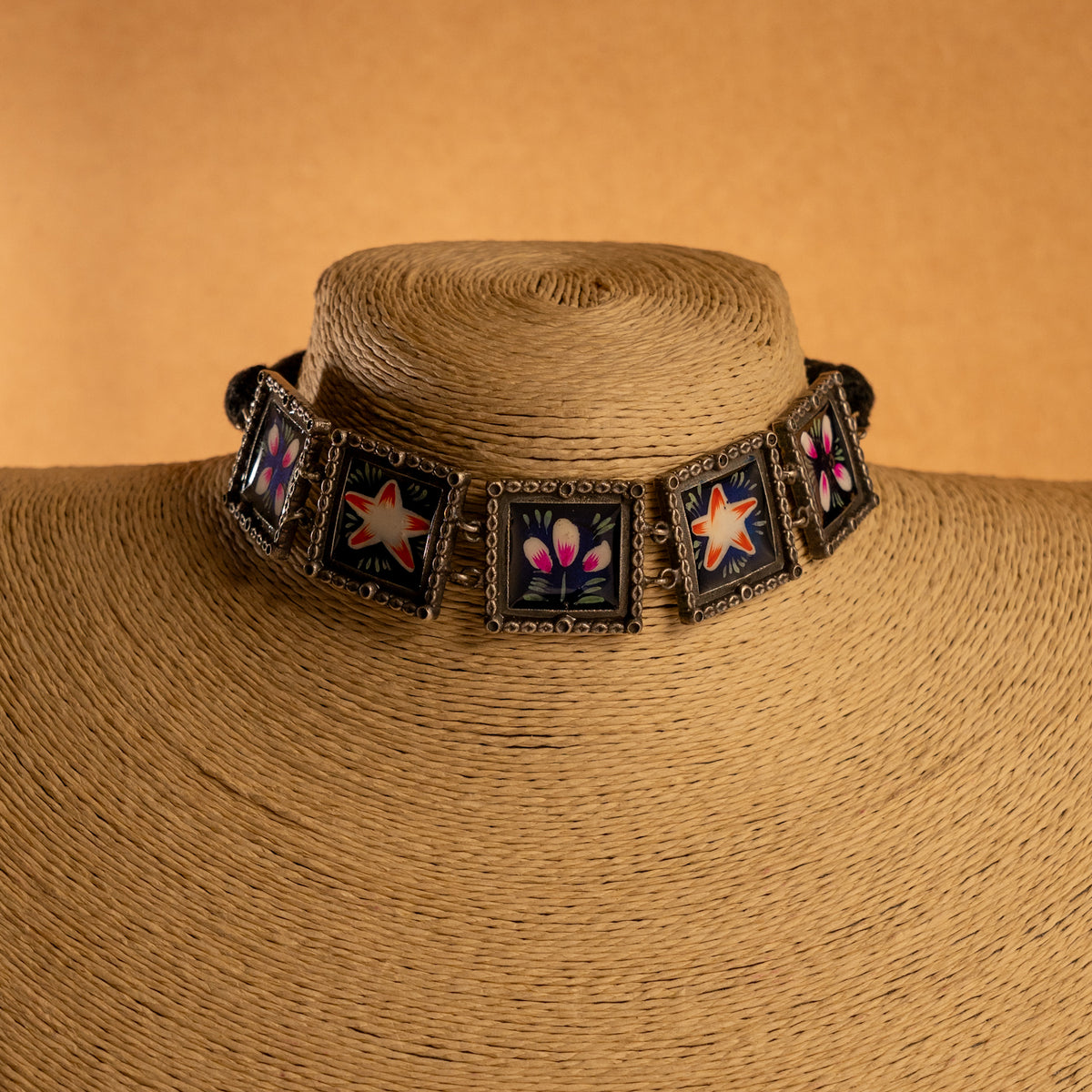 SHEETHAL HAND PAINTED AND HANDMADE  RUSTIC LOOK NECKPIECE NECKLACE NL71