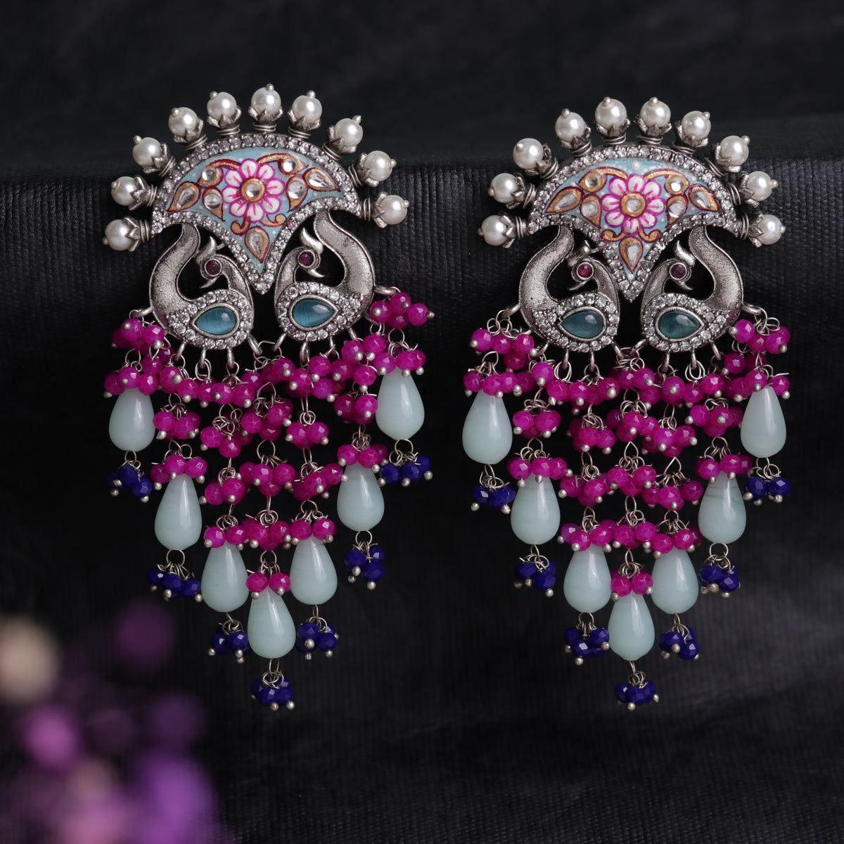 HANDMADE TWILIGHT SEMI HANDMADE HANDPAINTED MONALISA AND BEADED EARRING ER40