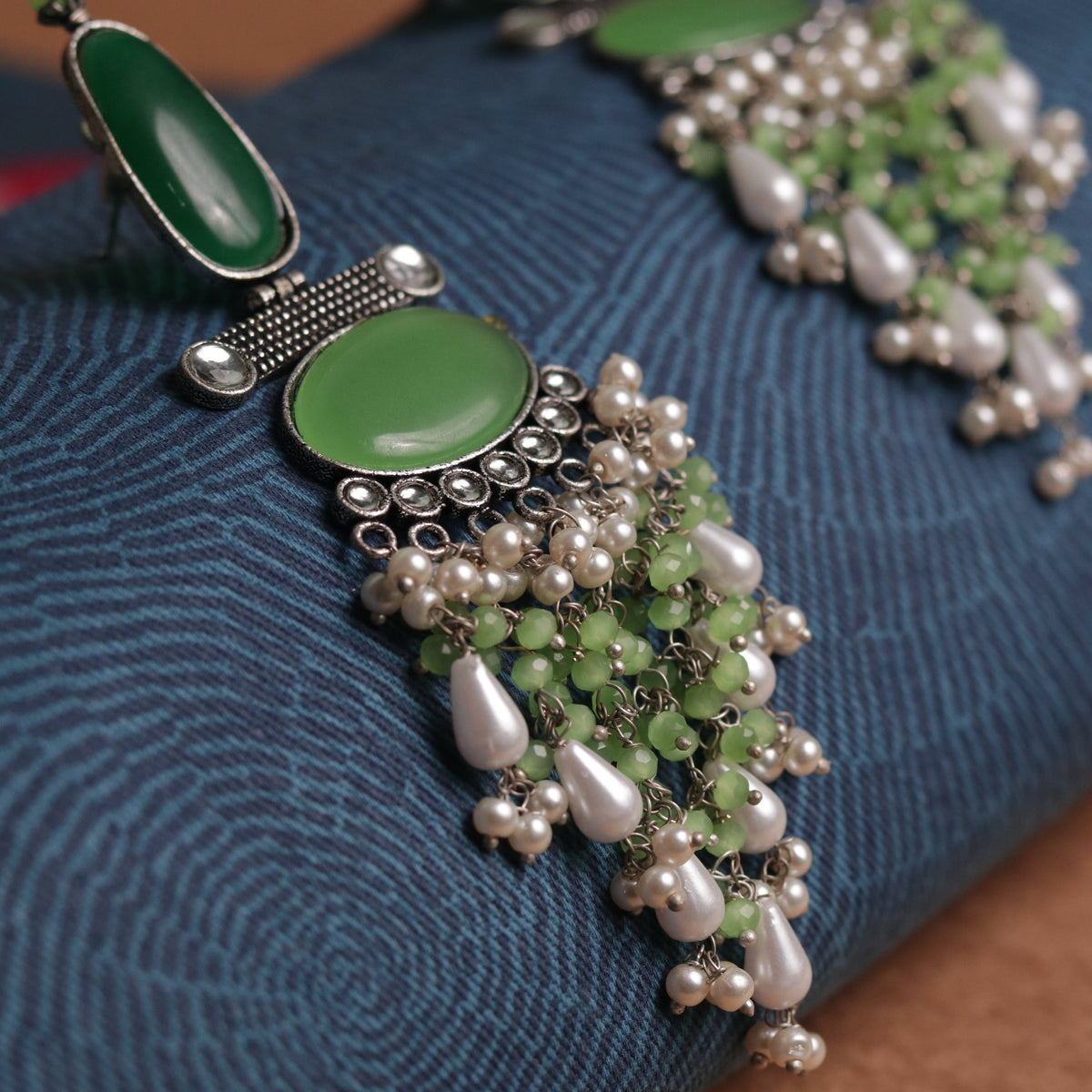 OVAL MYSTIC MONALISA STONE  SEMI-HANDMADE  EARRINGS  ER47