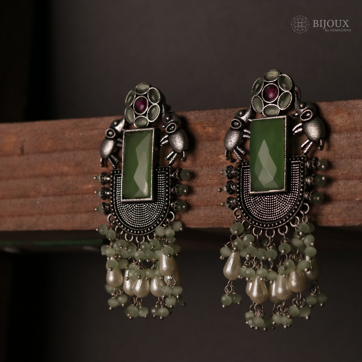 ELEPHANT VERDE OXIDIZED MONOLISA STONE SEMI HANDMADE ER117
