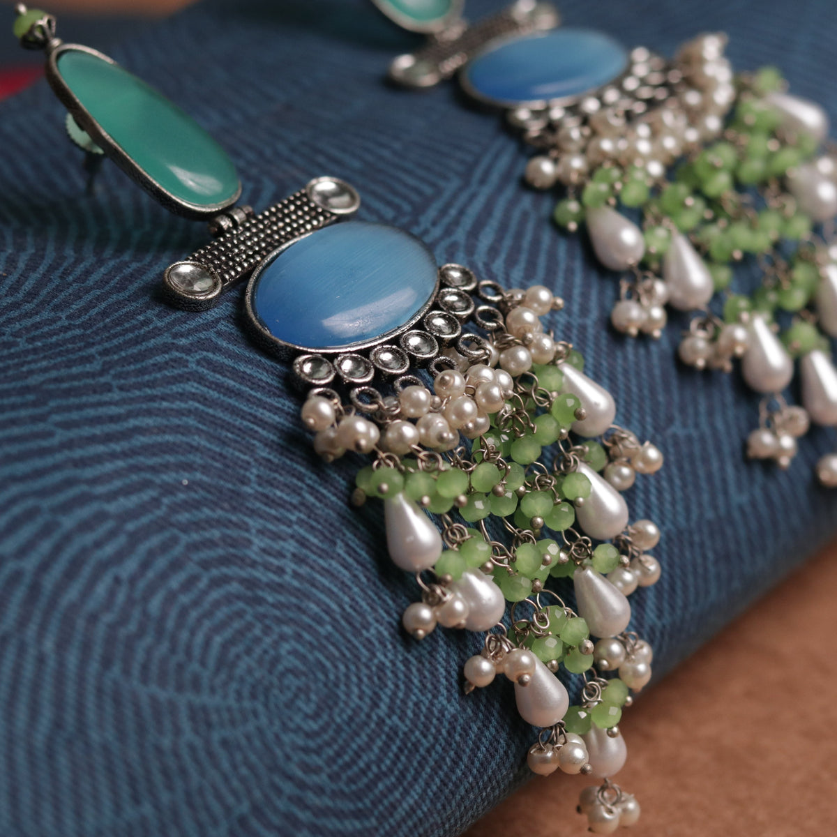 OVAL MYSTIC MONALISA STONE  SEMI-HANDMADE  EARRINGS  ER47