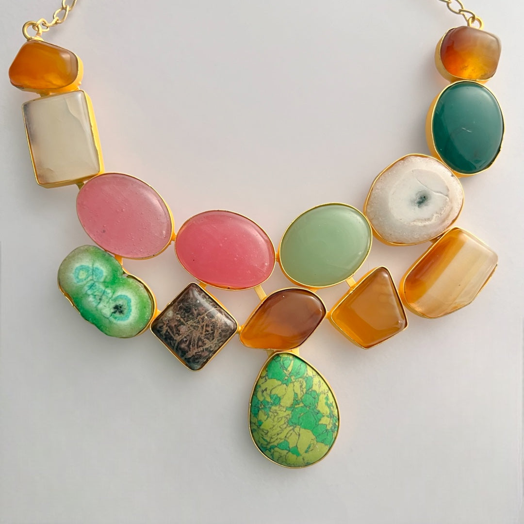 EMINEY POLISHED  MIXED STONE STATEMENT RAW AND ANTIQUE FINISH NECKLACE NL05