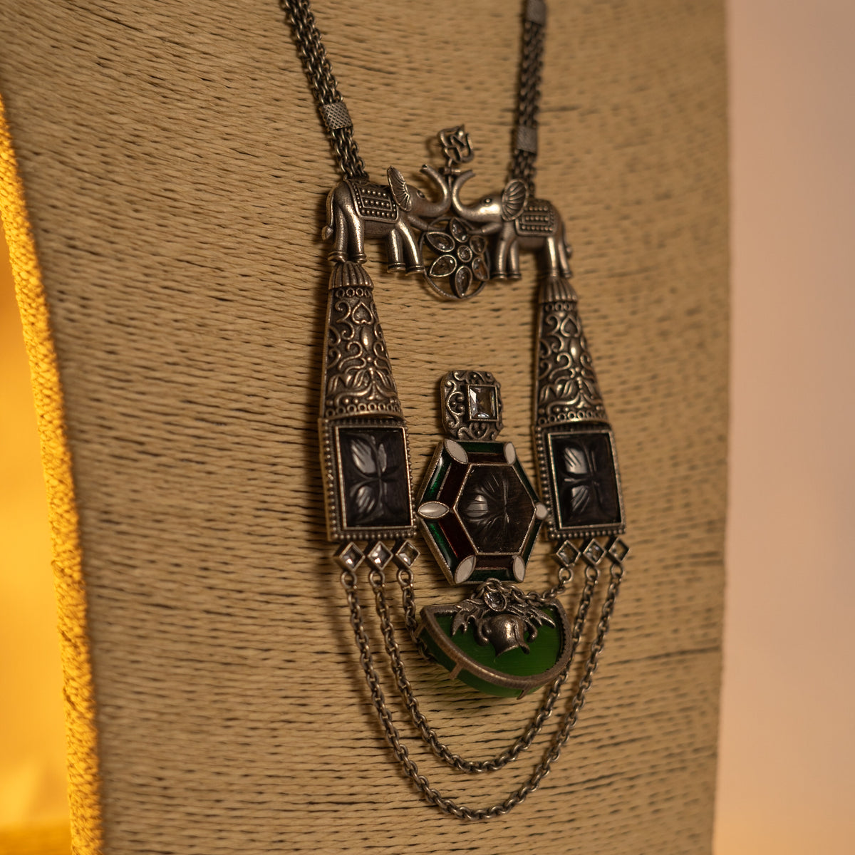 MOMO SILVER LOOK ALIKE ANTIQUE SEMI-HANDMADE MALA WITH EARRINGS ML176