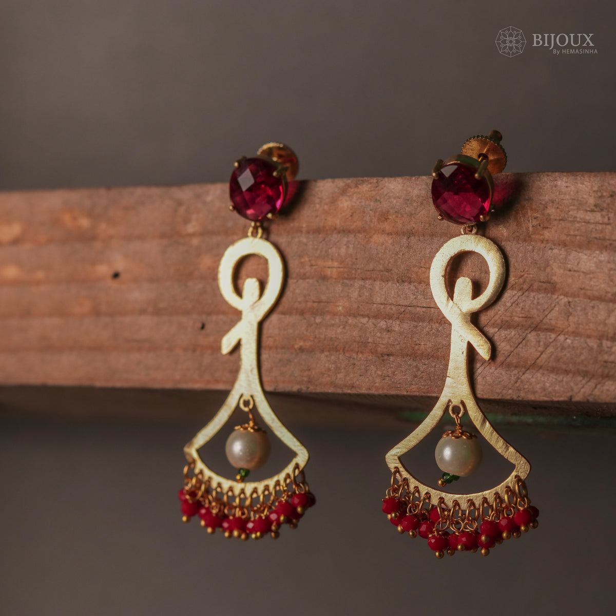 TWINKLING DANGLER DROPS LIGHTWEIGHT HANDMADE  AND HAND HAMMERED EARRINGS  ER72