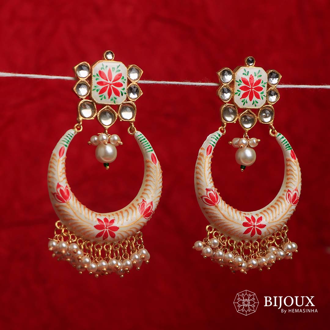 ORINLA GOLD TONE HANDMADE EARRINGS/DANGLER ER605