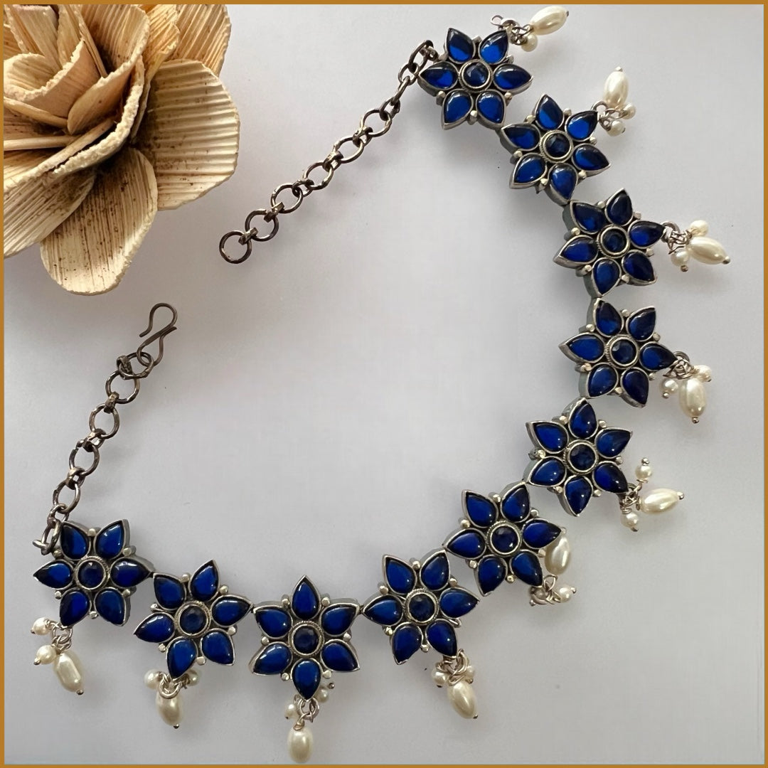 LYCARA FAUX SILVER PREMIUM SEMI HANDMADE NECKLACE WITH EARRINGS NL131