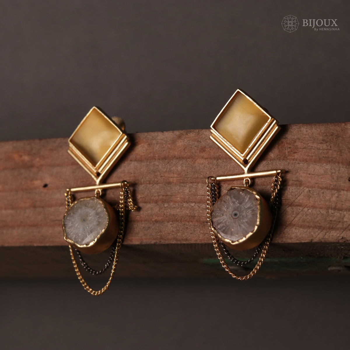 DIA RING MONALISA & DRUZY TREASURE HANDMADE AND HAMD HAMMERED EARRINGS ER77