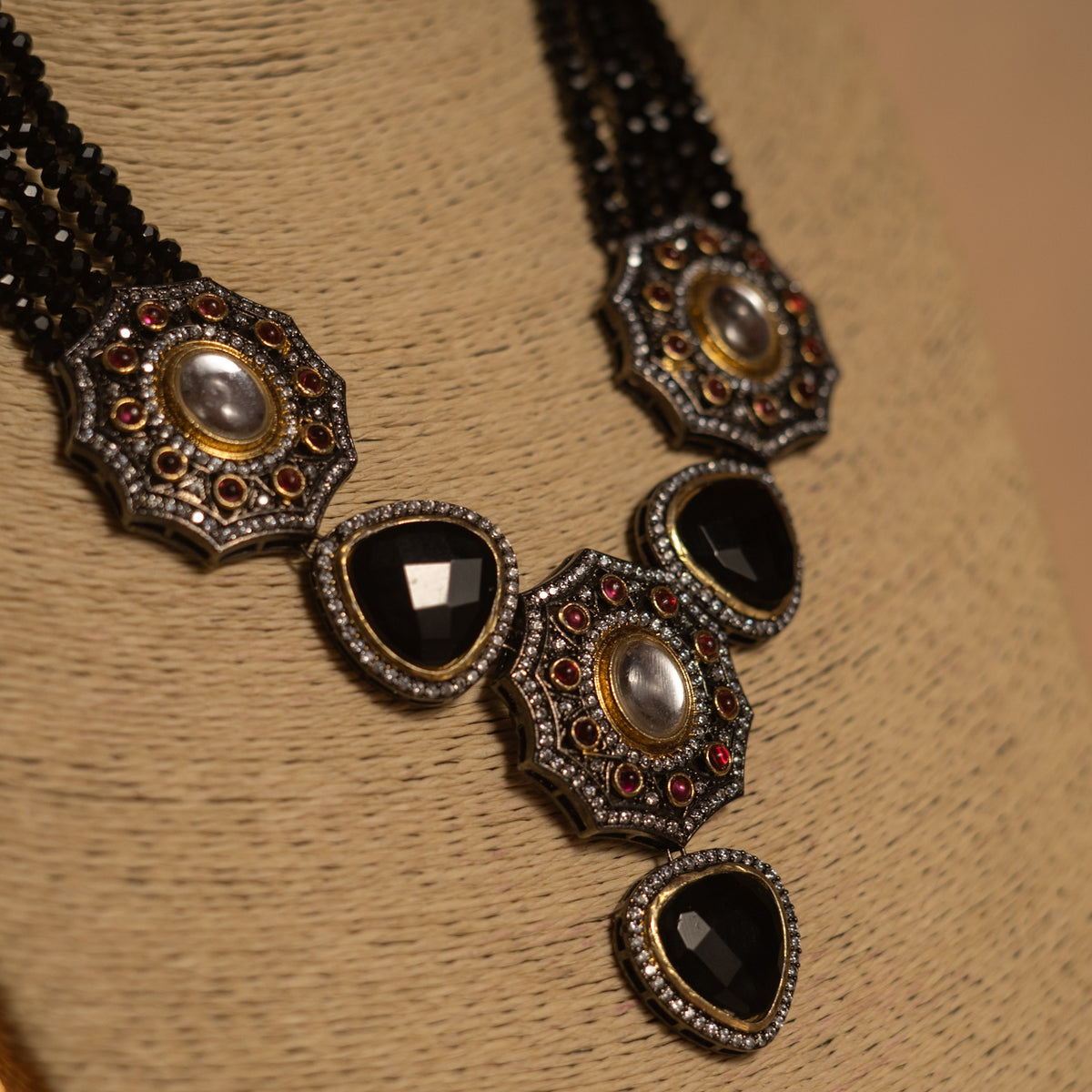 RAKSHINI CLASSIC LAYERED ONEX HANDMADE NECKLACE NL51